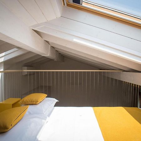Hotel Ponti Angera Eksteriør billede