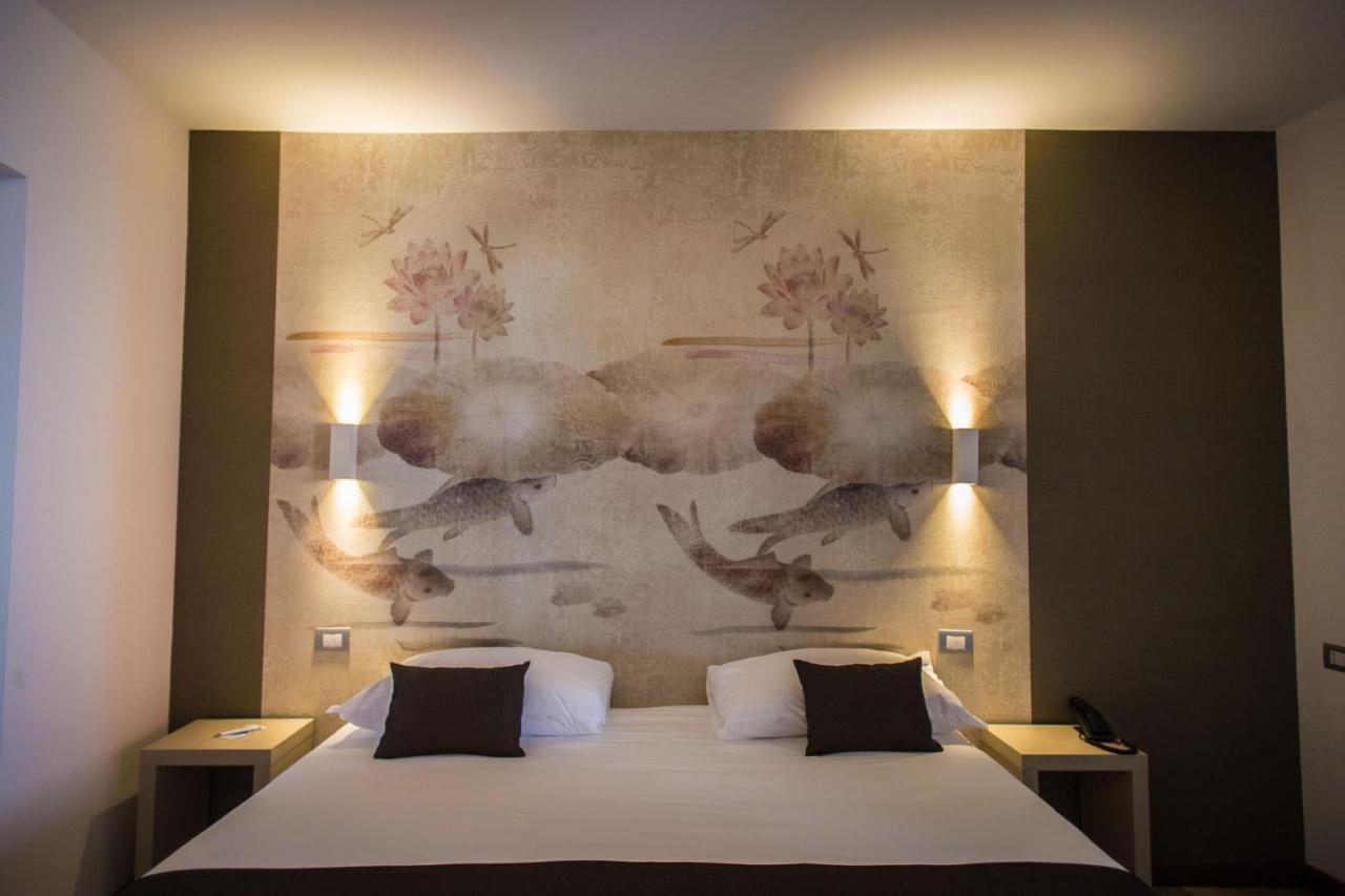 Hotel Ponti Angera Eksteriør billede