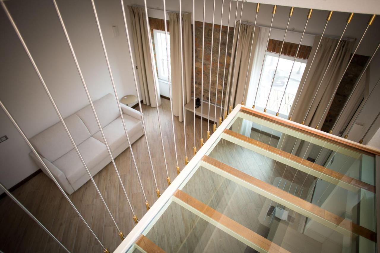 Hotel Ponti Angera Eksteriør billede