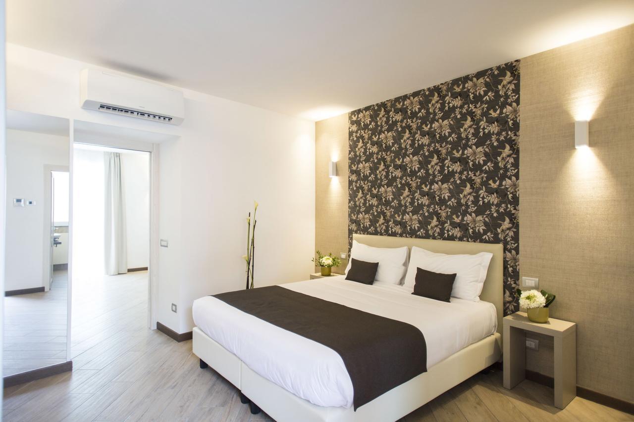 Hotel Ponti Angera Eksteriør billede